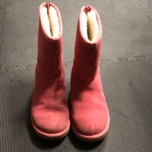 Pink Girls Uggs
